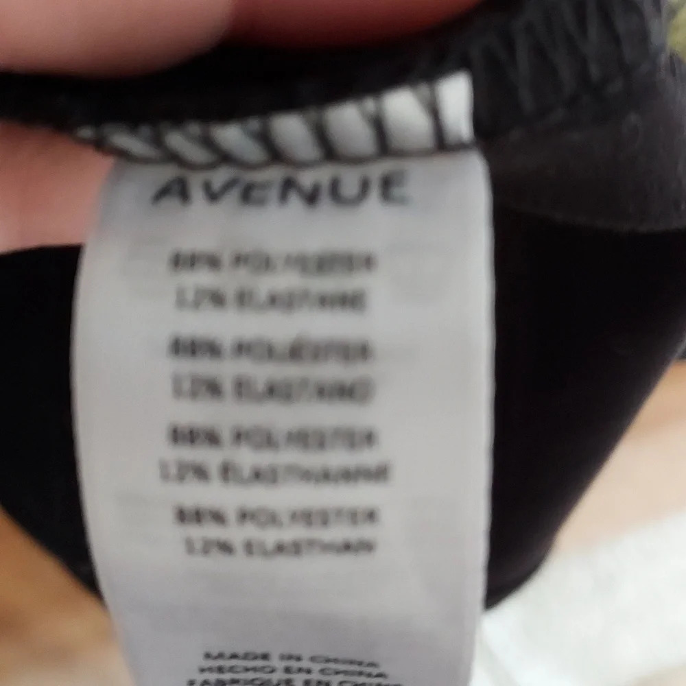 Avenue pattern zip jacket - Picture 4 of 4
